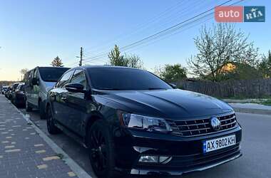 Седан Volkswagen Passat 2018 в Киеве