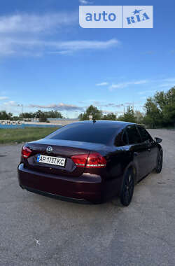 Седан Volkswagen Passat 2012 в Запоріжжі