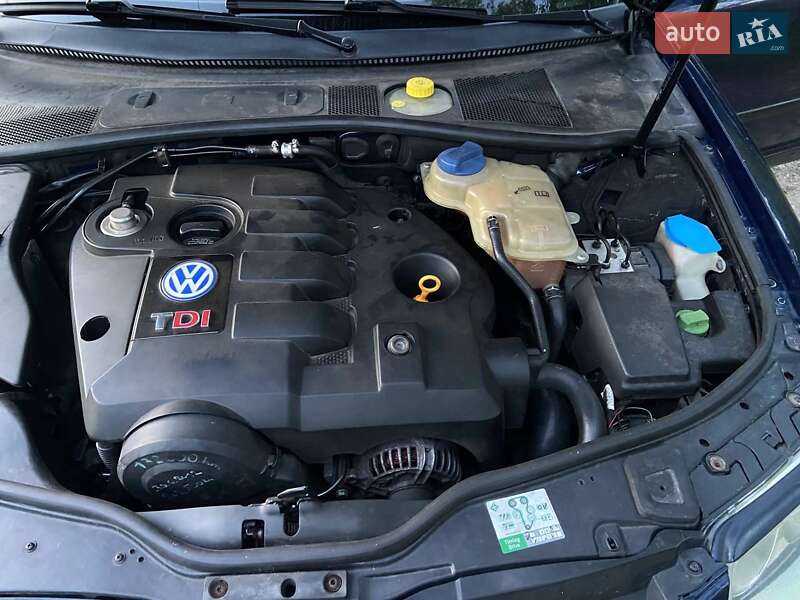 Седан Volkswagen Passat 2000 в Межгорье