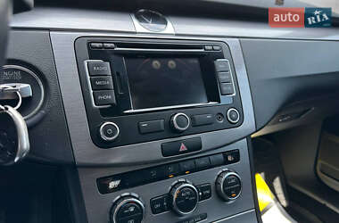 Седан Volkswagen Passat 2013 в 