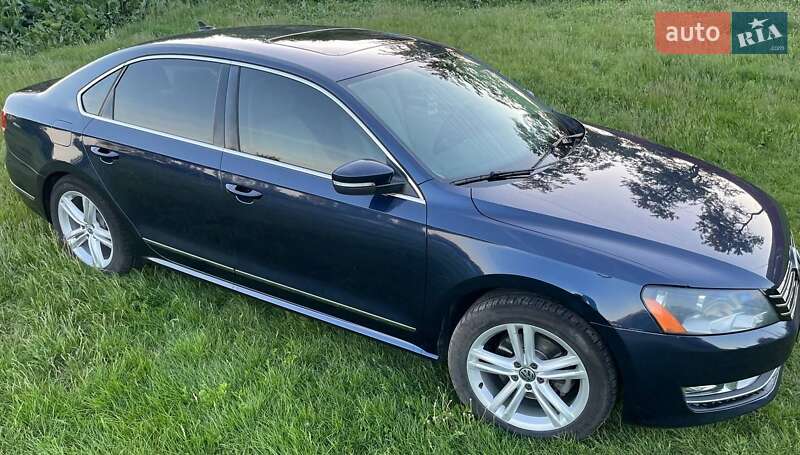 Седан Volkswagen Passat 2012 в Черкассах