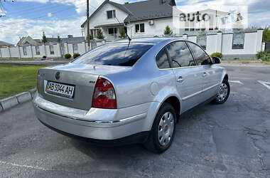 Седан Volkswagen Passat 2005 в Виннице