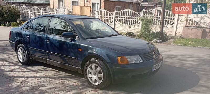 Седан Volkswagen Passat 1997 в Кривом Роге