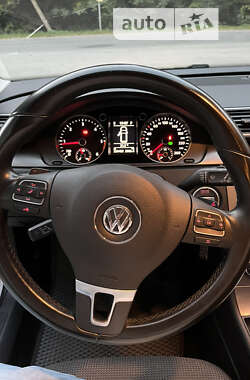 Универсал Volkswagen Passat 2013 в Хмельнике