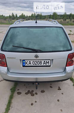 Універсал Volkswagen Passat 2001 в Києві