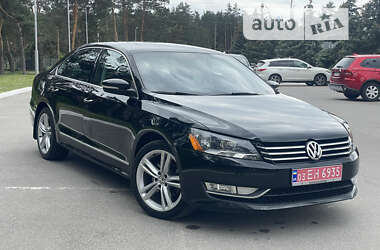 Седан Volkswagen Passat 2014 в Киеве