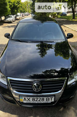 Седан Volkswagen Passat 2008 в Краснограде