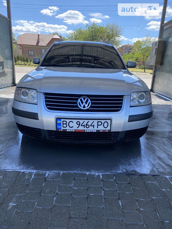 Універсал Volkswagen Passat 2003 в Львові