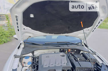 Седан Volkswagen Passat 2012 в Лубнах