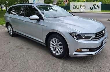 Універсал Volkswagen Passat 2015 в Умані