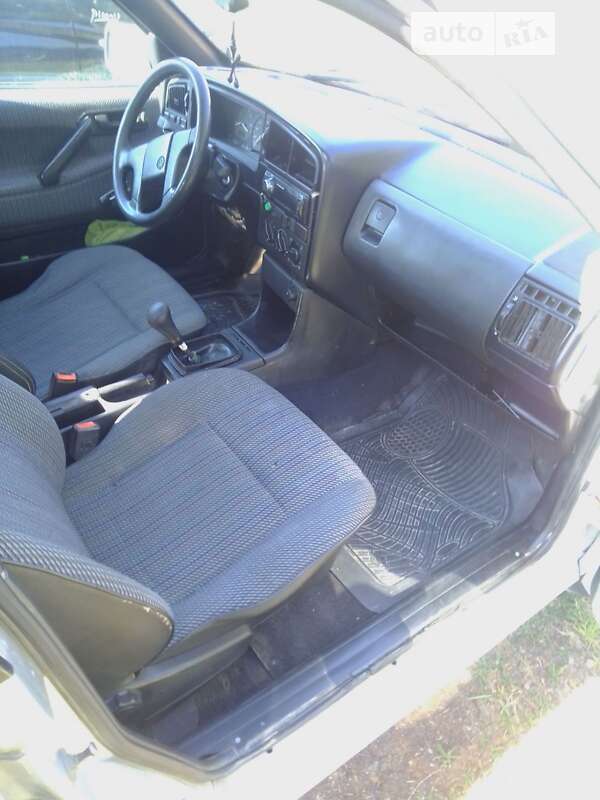 Универсал Volkswagen Passat 1991 в Ивано-Франковске фото 13 Универсал Volkswagen Passat 1991 в Ивано-Франковске