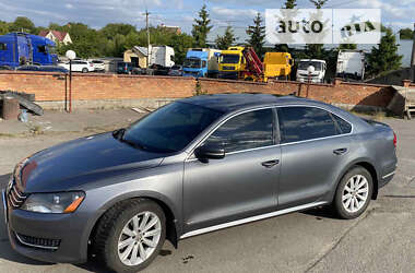 Седан Volkswagen Passat 2012 в Виннице