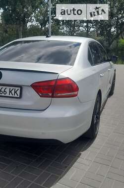 Седан Volkswagen Passat 2014 в Днепре