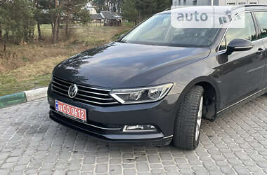 Универсал Volkswagen Passat 2018 в Бродах