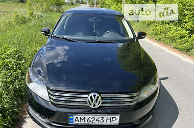 Седан Volkswagen Passat 2012 в Звягеле