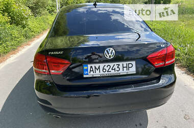 Седан Volkswagen Passat 2012 в Звягеле