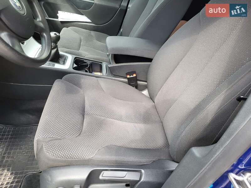 Универсал Volkswagen Passat 2008 в Львове фото 16 Универсал Volkswagen Passat 2008 в Львове