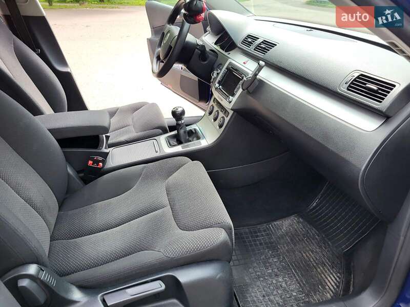Универсал Volkswagen Passat 2008 в Львове фото 27 Универсал Volkswagen Passat 2008 в Львове