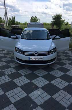 Седан Volkswagen Passat 2014 в Буске