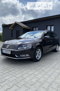 Універсал Volkswagen Passat 2011 в Ковелі