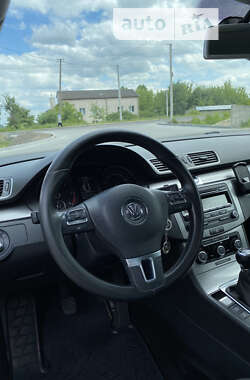 Универсал Volkswagen Passat 2011 в Ковеле