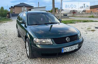 Универсал Volkswagen Passat 1998 в Збараже