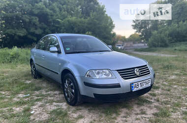 Седан Volkswagen Passat 2002 в Виннице