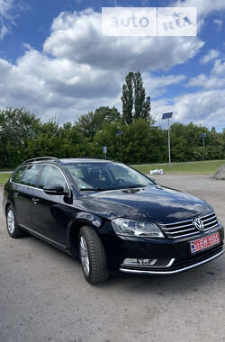 Універсал Volkswagen Passat 2014 в Чорнобаї