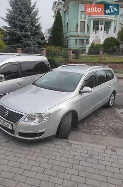 Универсал Volkswagen Passat 2009 в 