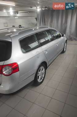 Универсал Volkswagen Passat 2009 в 