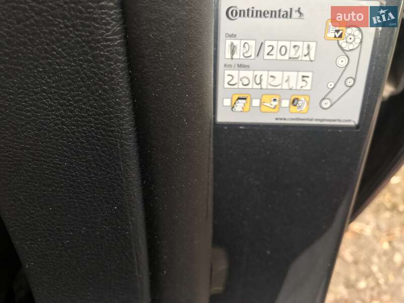 Седан Volkswagen Passat 2011 в Сокале