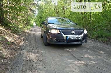 Универсал Volkswagen Passat 2005 в Шацке