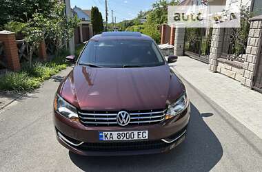 Седан Volkswagen Passat 2012 в Василькові