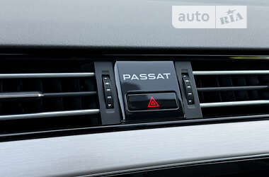 Седан Volkswagen Passat 2019 в Луцьку