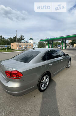 Седан Volkswagen Passat 2012 в Лубнах