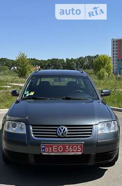 Универсал Volkswagen Passat 2002 в Чернигове