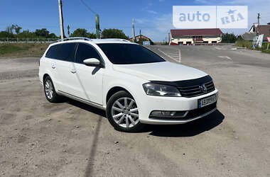 Универсал Volkswagen Passat 2013 в Казатине