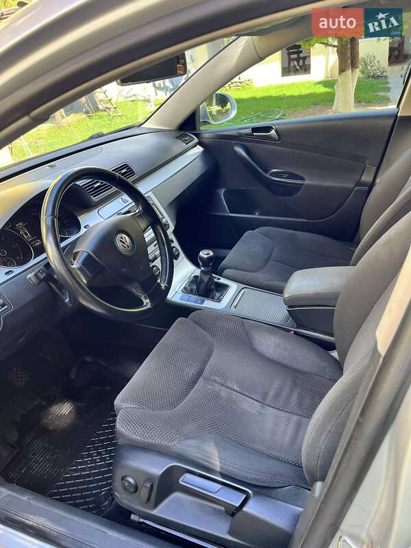 Седан Volkswagen Passat 2009 в Берегово