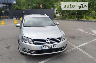 Універсал Volkswagen Passat 2011 в Броварах