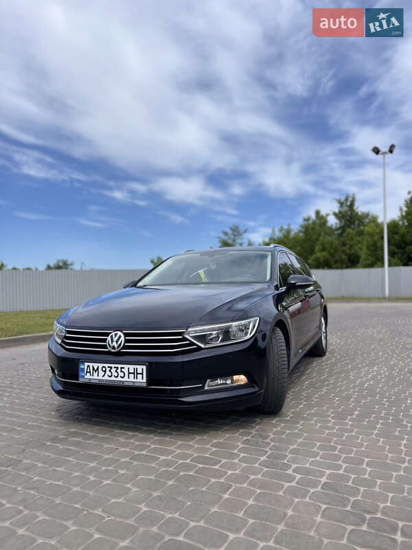 Универсал Volkswagen Passat 2015 в Бердичеве фото Универсал Volkswagen Passat 2015 в Бердичеве