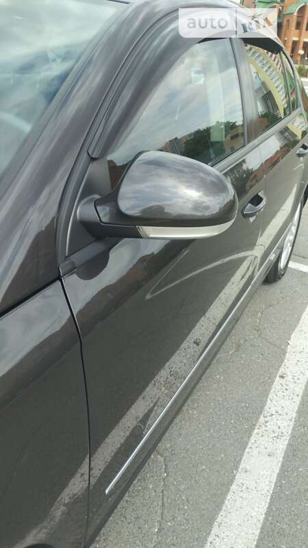 Седан Volkswagen Passat 2008 в Броварах