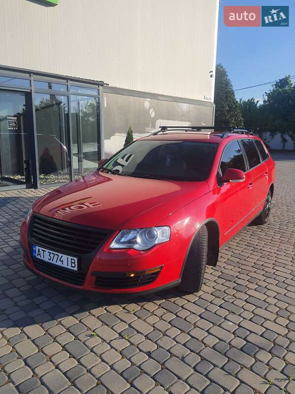 Универсал Volkswagen Passat 2010 в Ивано-Франковске