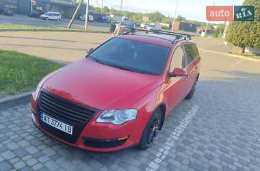 Универсал Volkswagen Passat 2010 в 