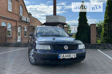 Универсал Volkswagen Passat 1997 в Смеле