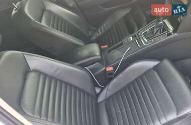 Седан Volkswagen Passat 2015 в 