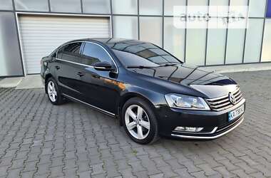 Седан Volkswagen Passat 2011 в Харькове