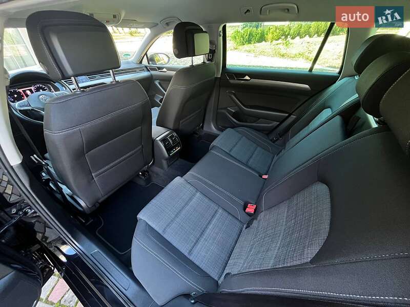 Універсал Volkswagen Passat 2019 в Києві