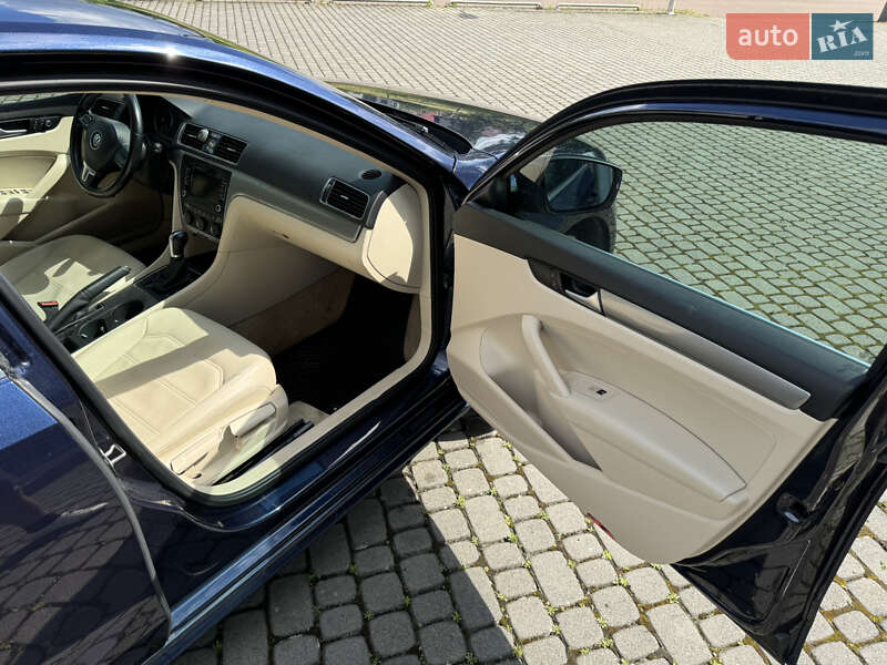 Седан Volkswagen Passat 2015 в Киеве фото 23 Седан Volkswagen Passat 2015 в Киеве