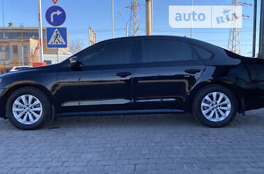 Седан Volkswagen Passat 2014 в 