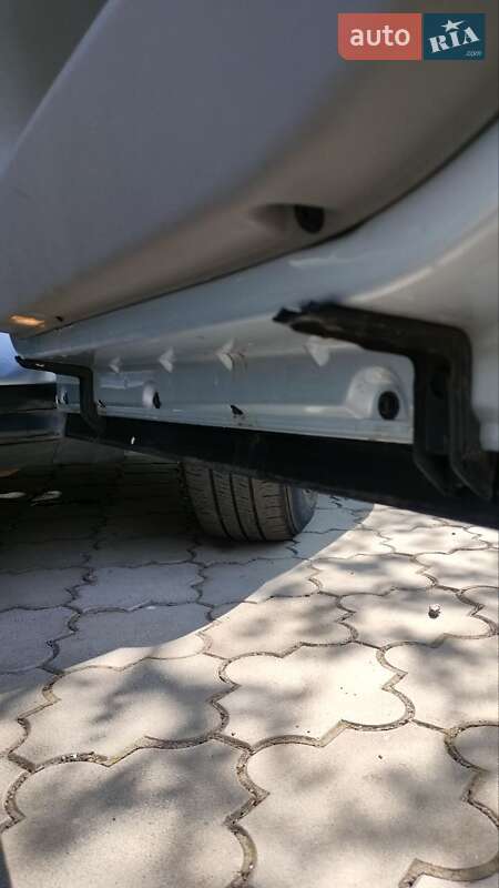 Седан Volkswagen Passat 2003 в Кривом Роге